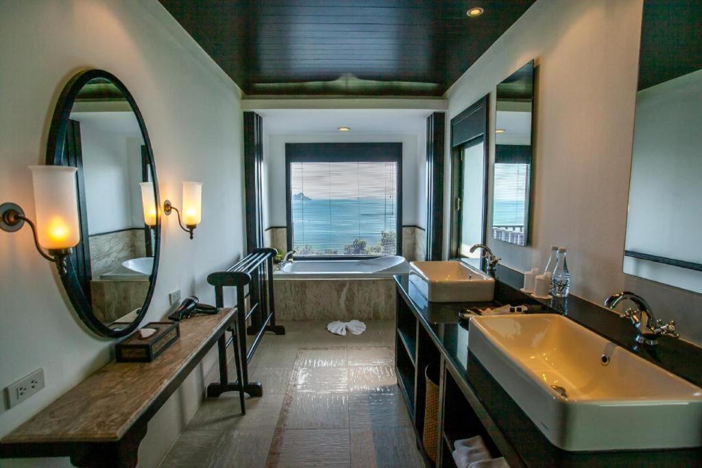 Villa 360 Resort And Spa Ko Phi Phi Exterior foto